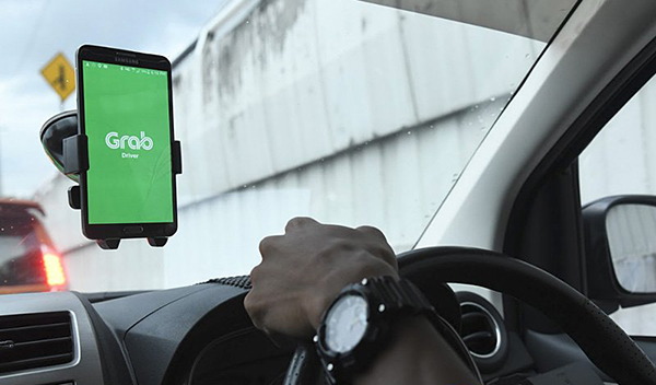 Grabcar thích hợp cho những khách hàng muốn đi ô tô giá rẻ