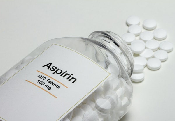 Nên bảo quản Aspirin ở nhiệt độ phòng dưới 30ºC, tránh ẩm và tránh ánh sáng