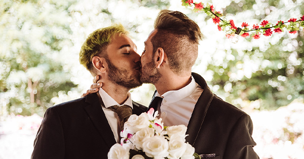 Gay là gì? Dấu hiệu nhận biết Gay? Đặc điểm của Gay?