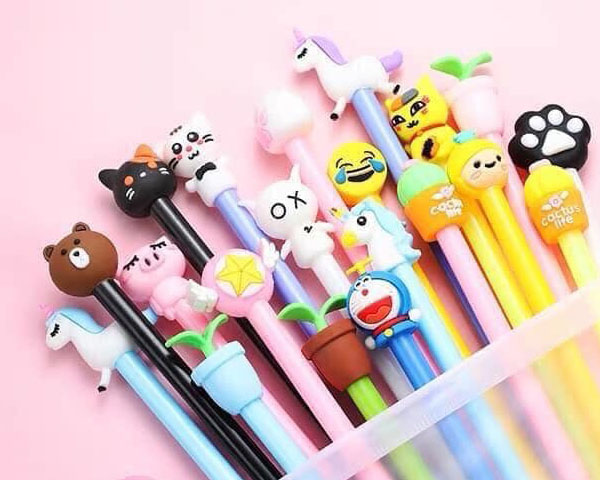 Từ những dụng của hóa học mà ta mới được sử dụng những chiếc bút xinh xắn như thế này!