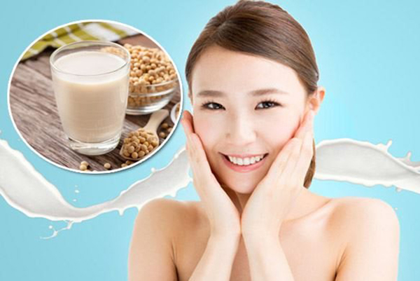 Đối với phụ nữ, sữa đậu nành có hàm lượng dưỡng chất cao có tác dụng làm đẹp da, duy trì vóc dáng