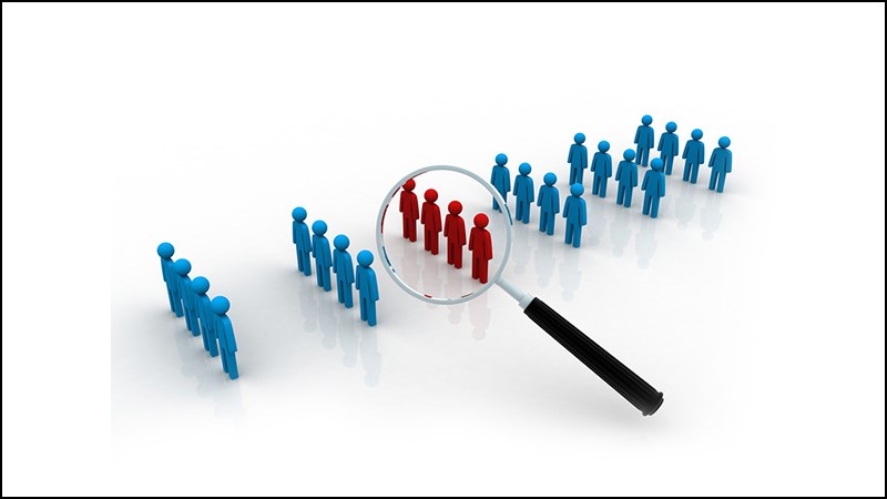 Phân tích tệp khách hàng (CRM Analysis)