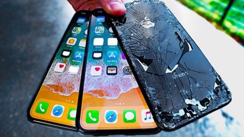 Sự khác nhau giữa ép kính và thay kính
