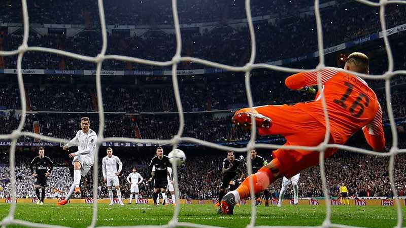 Penalty có thể đến bất cứ lúc nào, đó có thể là thời khắc cực kỳ quan trọng của trận đấu