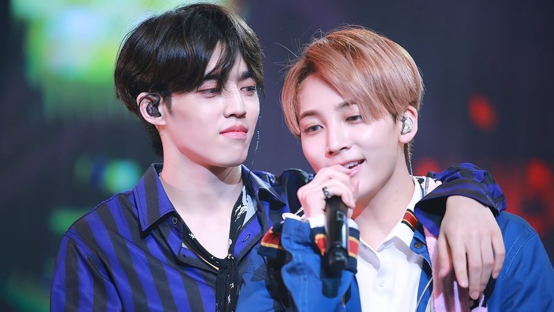 SEVENTEEN S.Coups - chàng trưởng nhóm rất thích quan tâm các thành viên cùng nhóm
