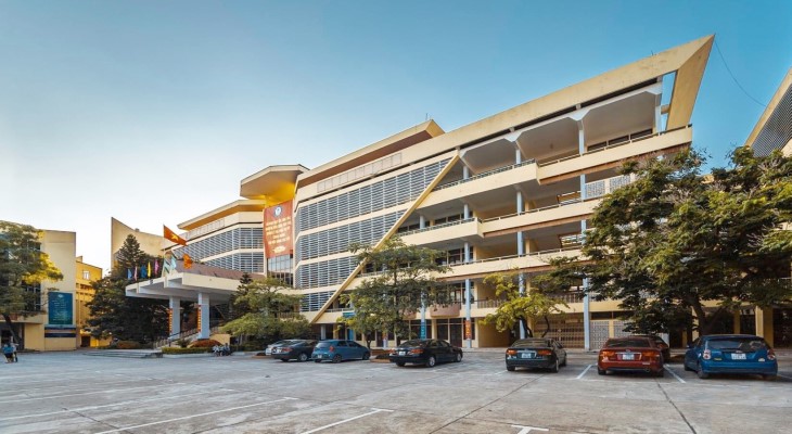 Học viện Tài Chính (Academy of Finance - AOF)