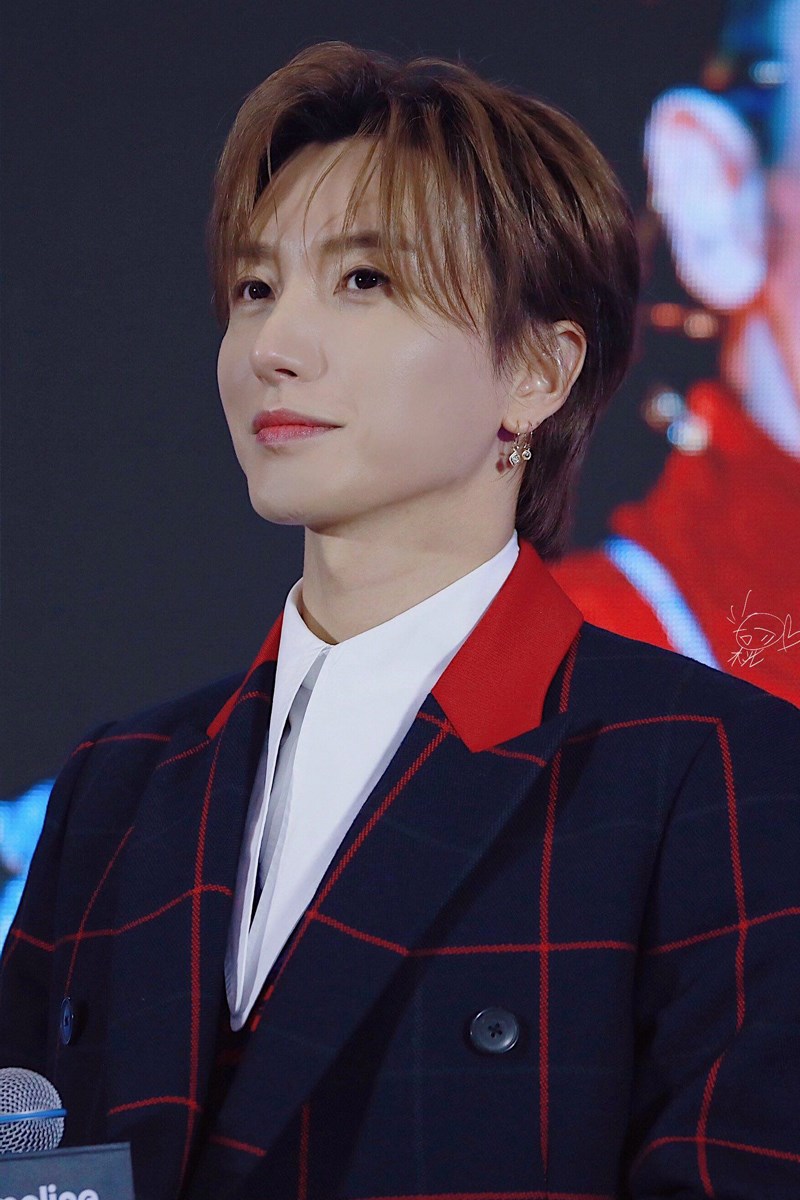 Leeteuk là Leader của Super Junior, người được ELF gọi là "giới hạn cuối cùng" vì những gì anh đã cống hiến cho Super Junior