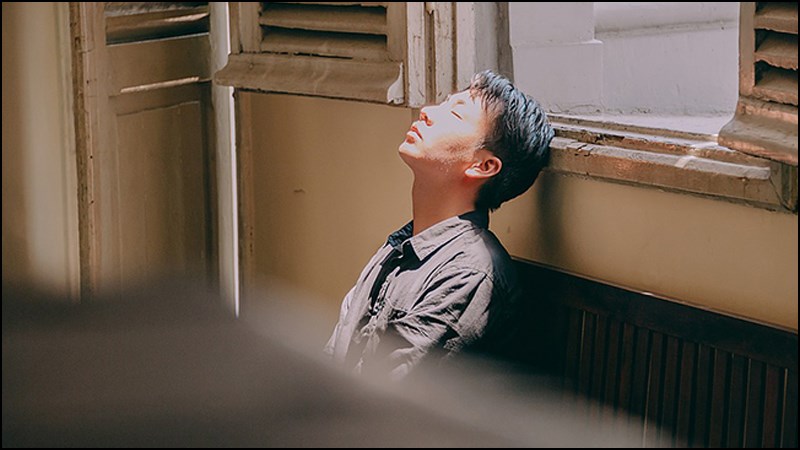 YOLO sẽ rất nguy hiểm nếu ta hiểu sai về nghĩa, lấy nó như một lí do để sống một cách buông thả