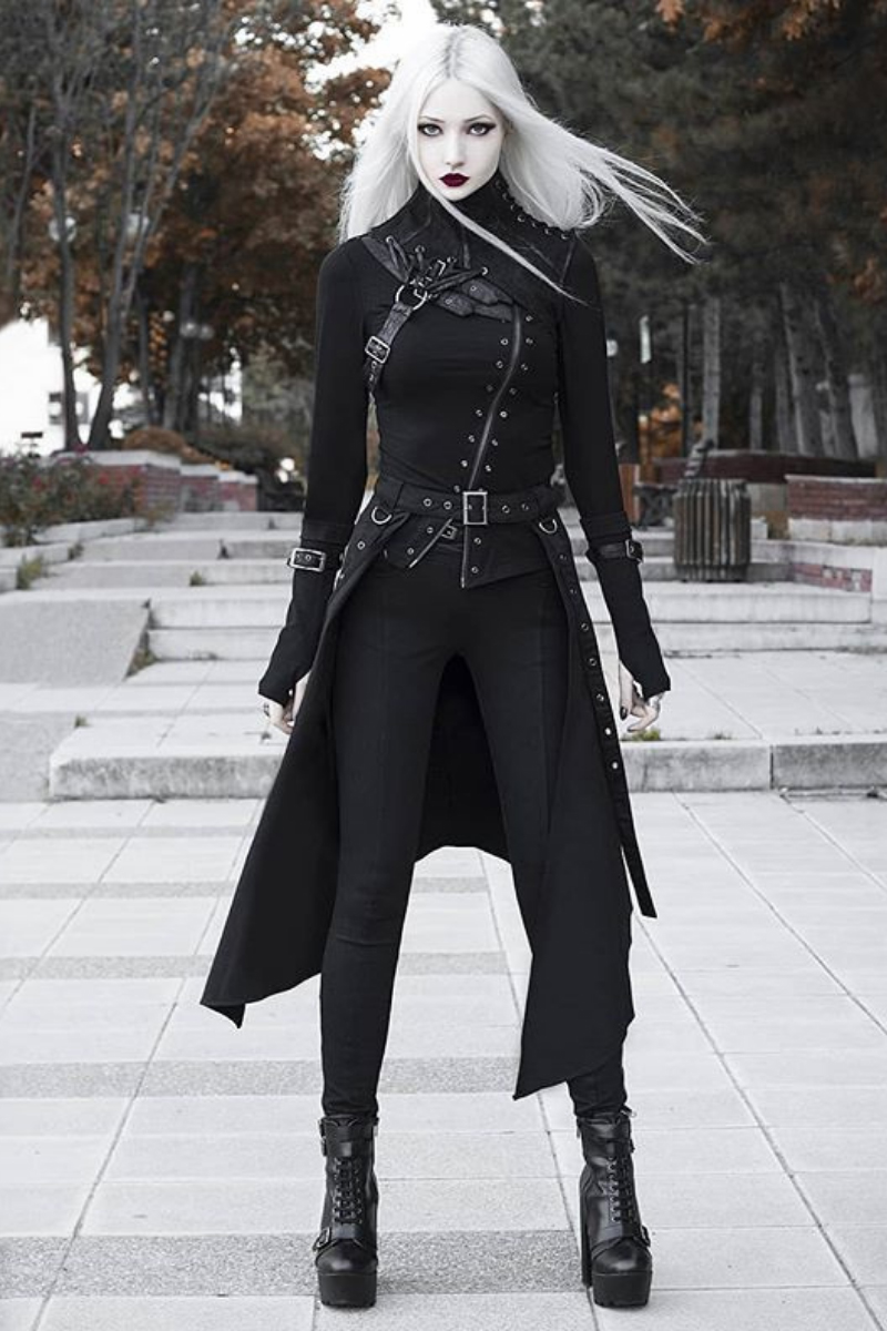 Outfit Gothic