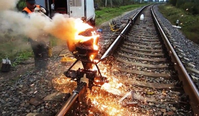 Ví dụ phản ứng nhiệt nhôm