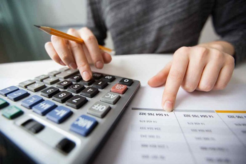 Công thức tính phí phạt tất toán trước hạn