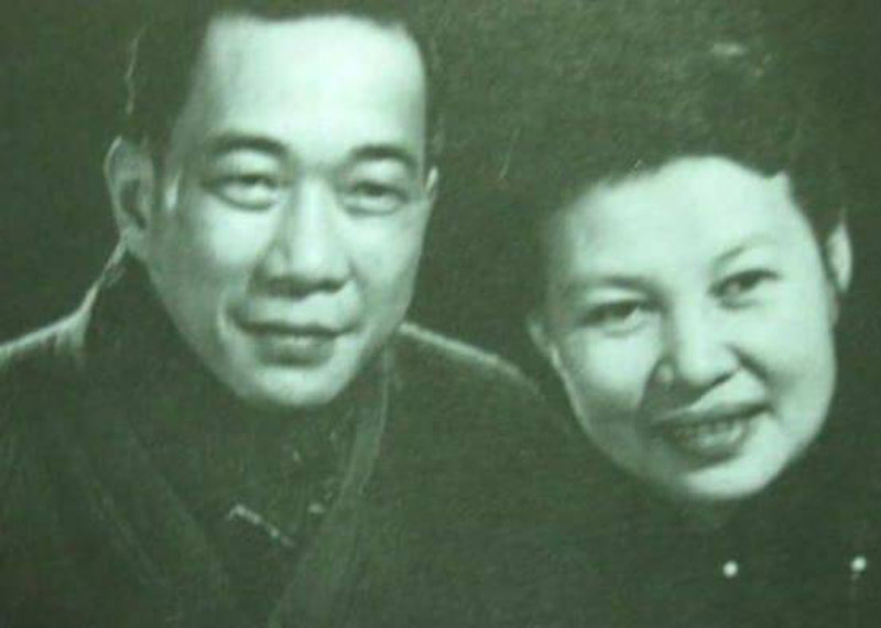 Dàn ý phong cách thơ Tố Hữu và ngôn ngữ thơ Tố Hữu
