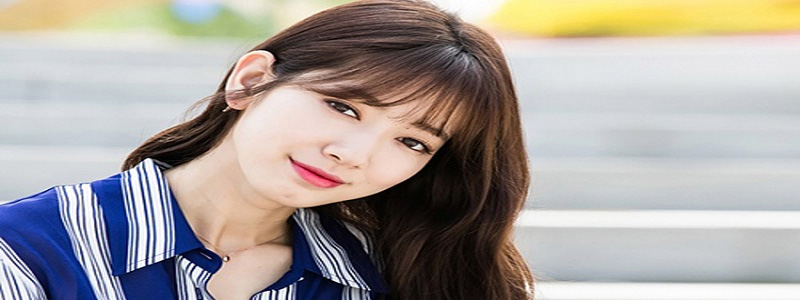 Tóc mái thưa đẹp mặt trái xoan