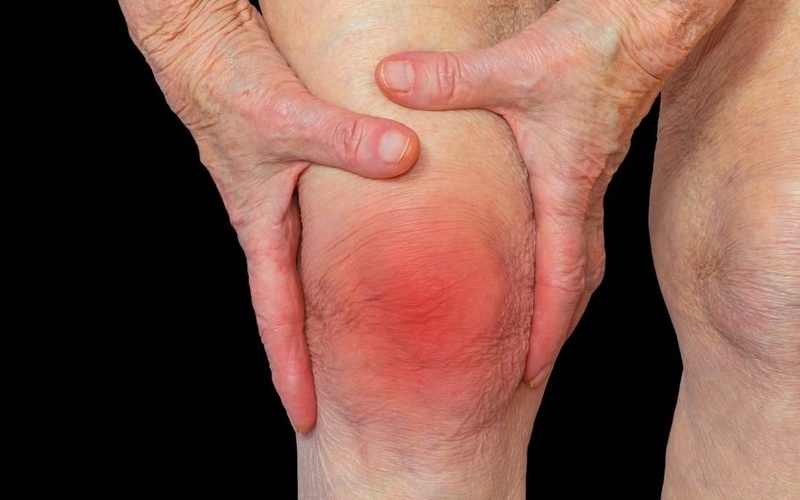 Các nguyên nhân chính gây viêm khớp dạng thấp