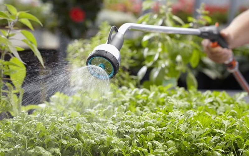 Nhựa TPE còn dùng làm cán vòi phun nước