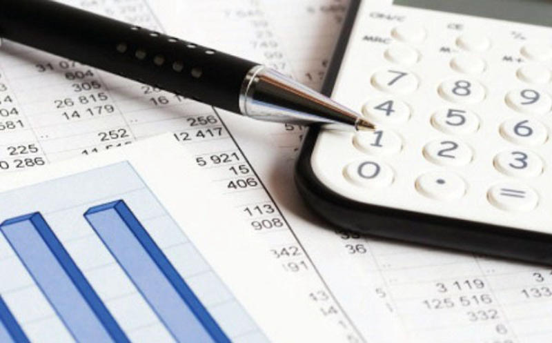 Những lưu ý khi tính toán chỉ số P/E