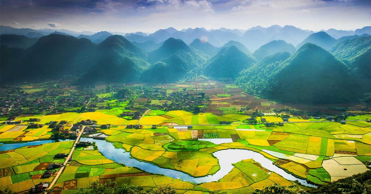 Phân tích đoạn 1 bài thơ Việt Bắc của nhà thơ Tố Hữu [HAY