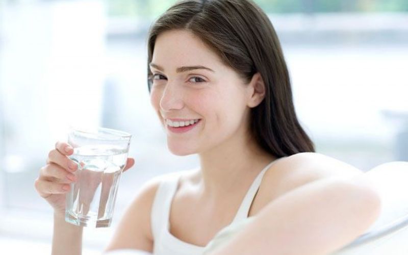 Uống nước khoáng có lợi cho tim mạch