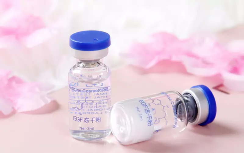 EGF là viết tắt của "Epidermal Growth Factor"