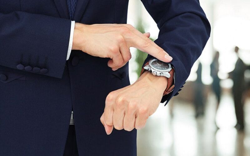 Luôn đến đúng giờ trong cuộc họp