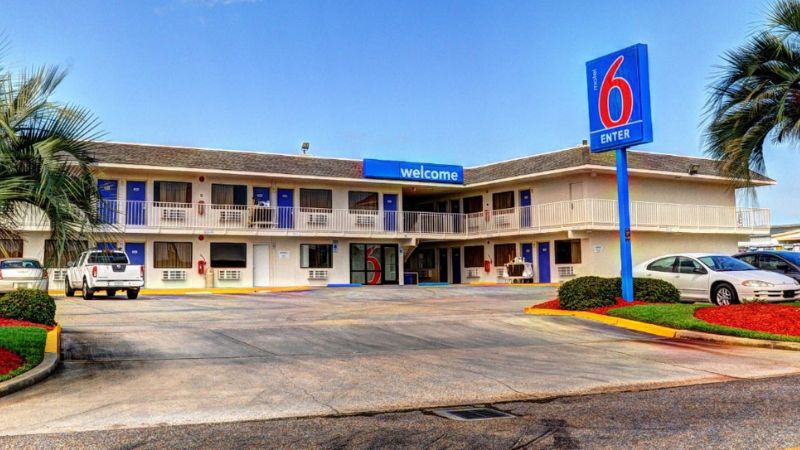 motel thường nằm ở ven đường quốc lộ