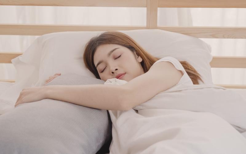 Melatonin giúp cải thiện giấc ngủ