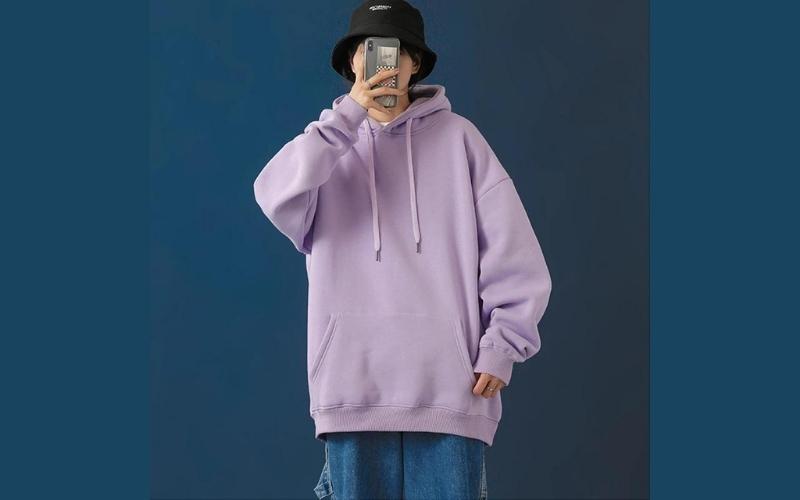 Áo hoodie dáng suông