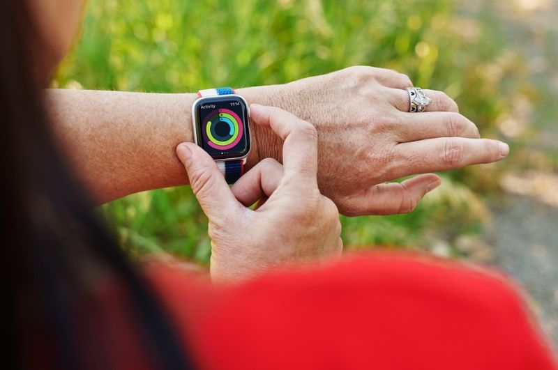 Apple Watch bản thể thao thích hợp với những người yêu thích vận động Apple Watch bản thể thao thích hợp với những người yêu thích vận động