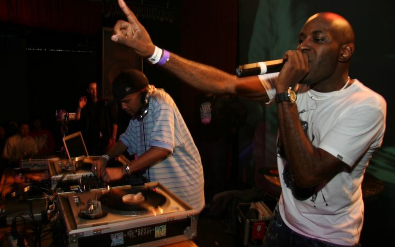 DJ và MC