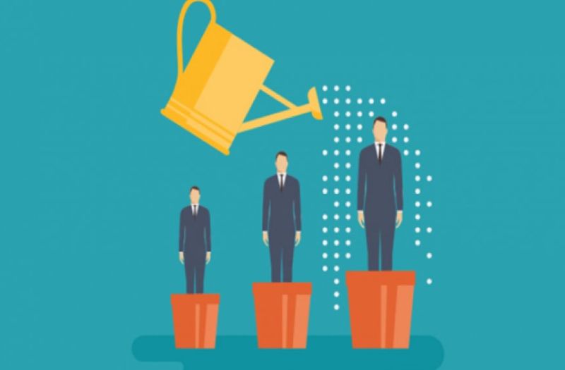 Nâng cao năng lực giúp nhân viên sale marketing phát triển nhanh hơn Nâng cao năng lực giúp nhân viên sale marketing phát triển nhanh hơn