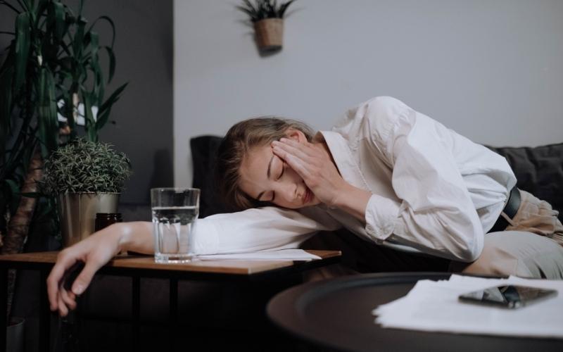 Thiếu máu, mệt mỏi dẫn đến rụng tóc ở nữ giới