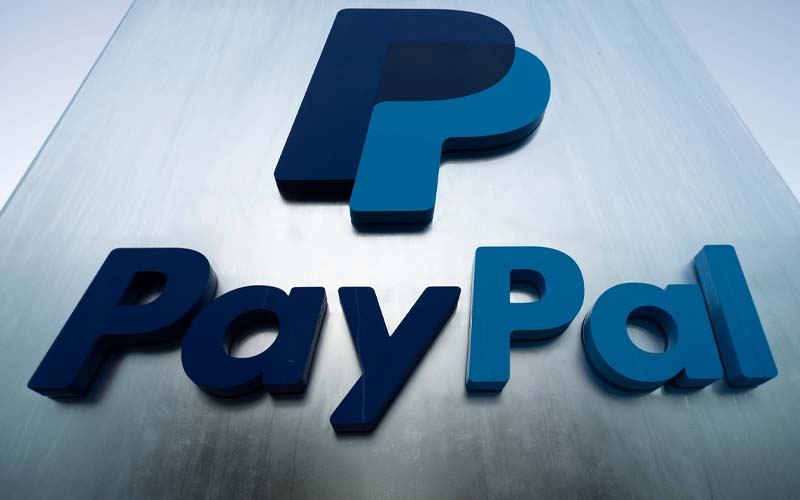 Ví dụ thực tế về chiến dịch Direct Marketing thành công là Paypal