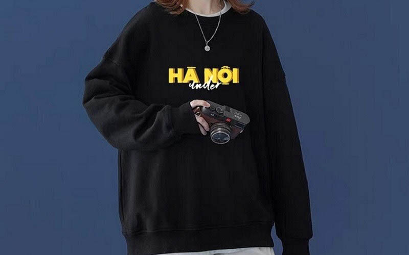 Áo sweater tối màu