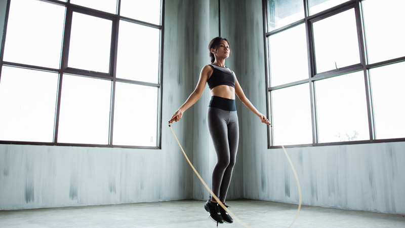 Bài tập nhảy dây là một trong những cách tốt nhất để đốt cháy chất béo và calo