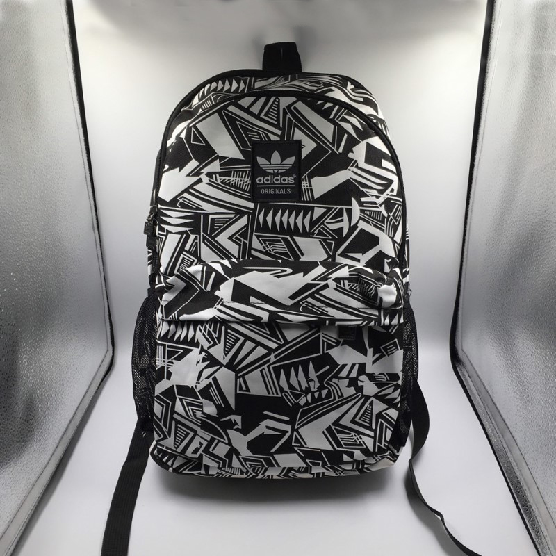 Chính sách mua hàng, bảo hành balo Adidas