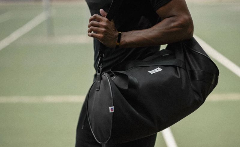 Bạn có thể mang Duffle bag đi tập luyện thể thao, du lịch,... Bạn có thể mang Duffle bag đi tập luyện thể thao, du lịch,...