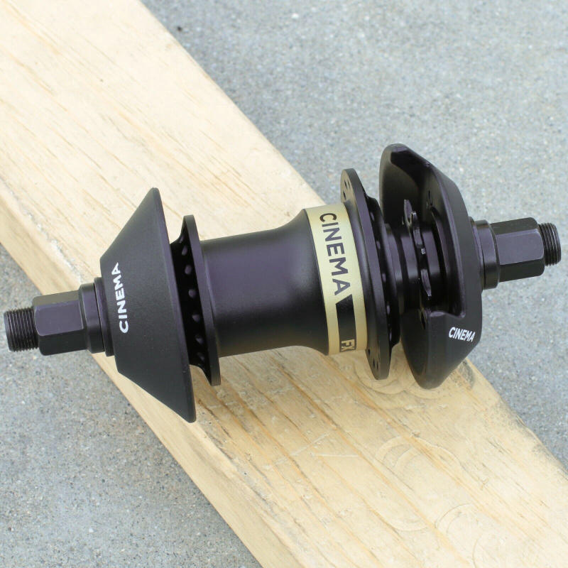 Hub freecoaster có thể chuyển động được cả hai chiều