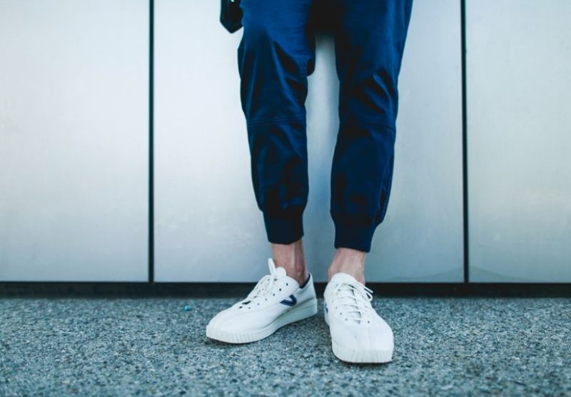 Jogger trơn sở hữu vẻ đẹp đơn giản Jogger trơn sở hữu vẻ đẹp đơn giản