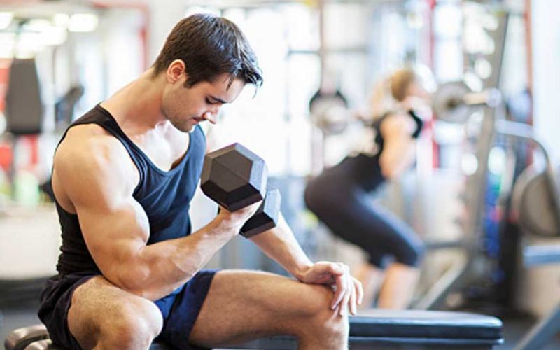 Những ưu điểm khi kiểm tra 1RM