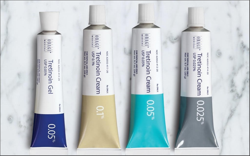 Tretinoin được sản xuất với nhiều dạng và nồng độ khác nhau