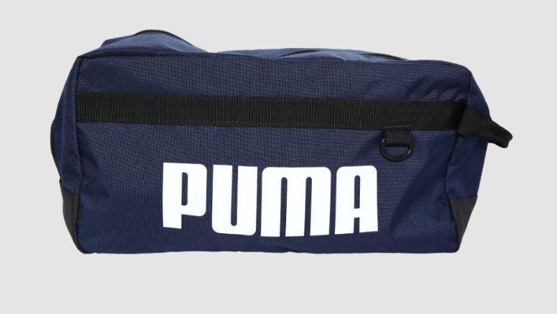 Túi đựng giày Puma Bag Challenger Shoe 077012-02 được làm hoàn toàn bằng chất liệu Polyester Túi đựng giày Puma Bag Challenger Shoe 077012-02 được làm hoàn toàn bằng chất liệu polyester