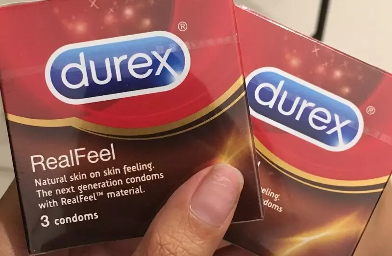 Durex RealFeel (Cảm giác thực)