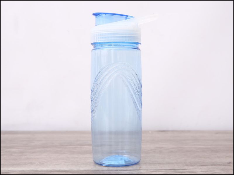 Bình nước làm từ chất liệu nhựa LDPE rất an toàn