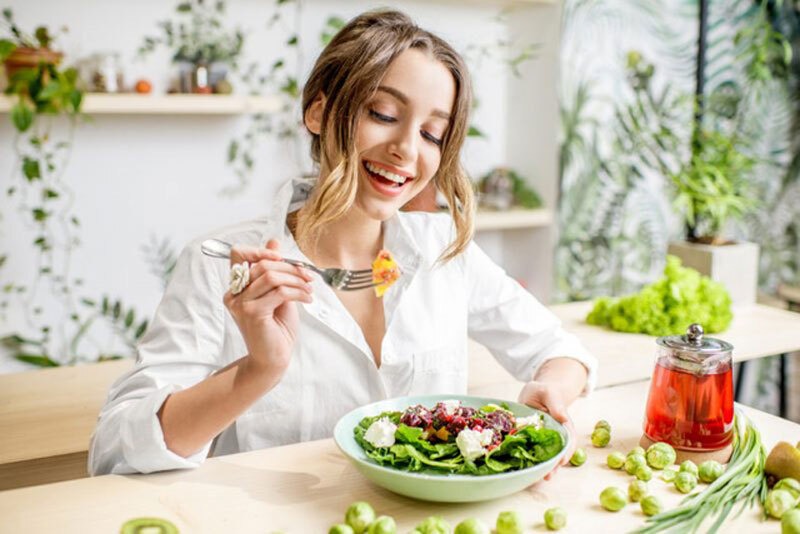 Duy trì chế độ ăn uống lành mạnh