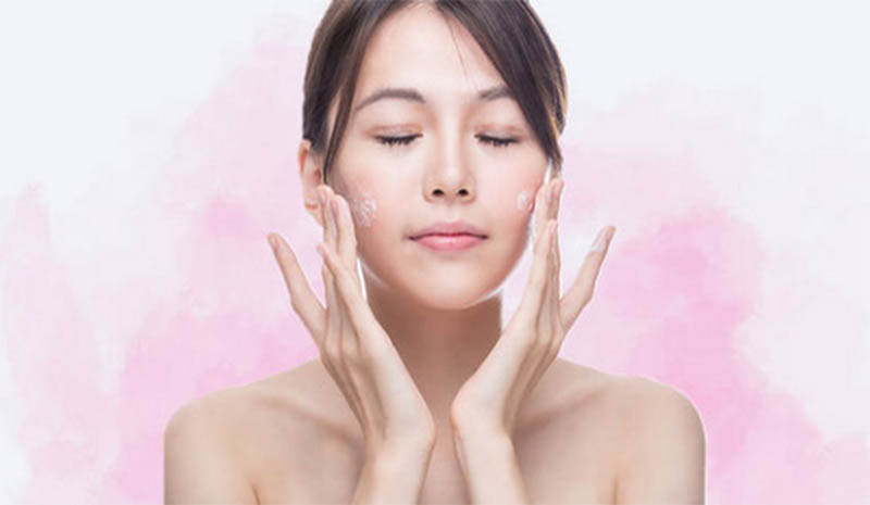 Da thường có cần dưỡng ẩm?