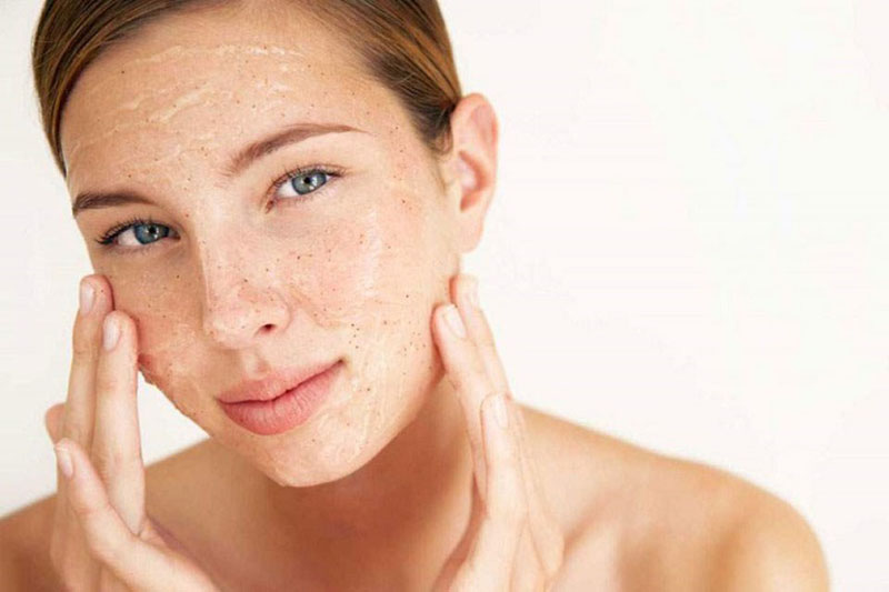 Tẩy tế bào chết đều đặn