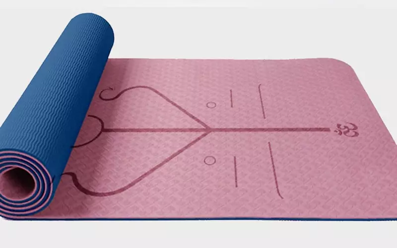 Thảm cần có độ đàn hồi và chống trượt cao