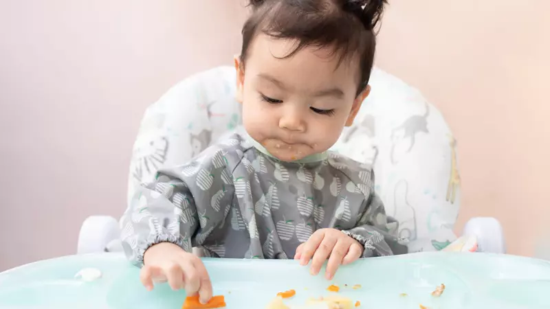 Cách ăn phù hợp cho trẻ từ 6 tháng tuổi