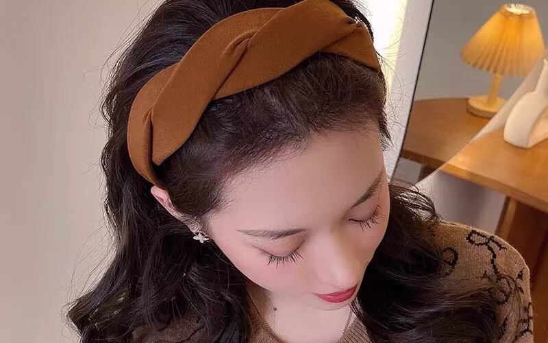 Tạo điểm nhấn cho mái tóc