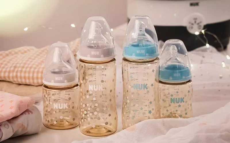 Bình sữa Nuk vls 800